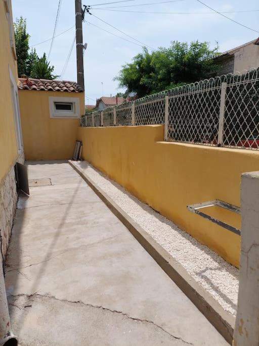 F3 2Sdb Proche Centre Et Route Des Plages Montpellier Exteriör bild